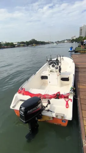 Vendo lancha WR Fishing 17 pés completa