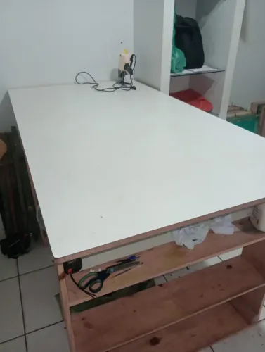 Mesa de cortar Tecido