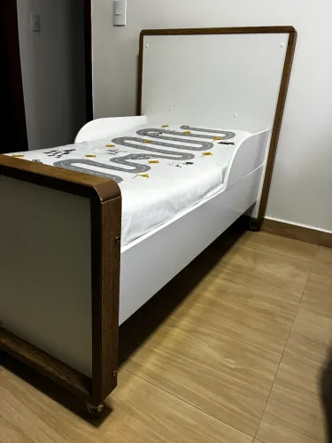 Berço cama + colchão anti-refluxo