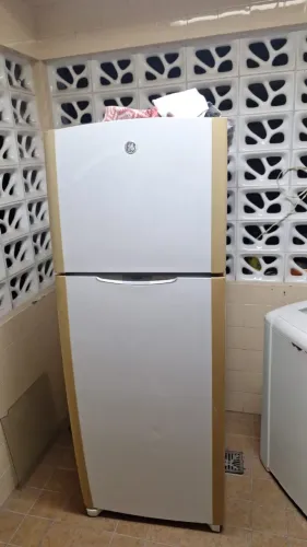 Geladeira duplex GE Smart fresh system, frost free 410 litros. Funcionando, med. 173 x 67 