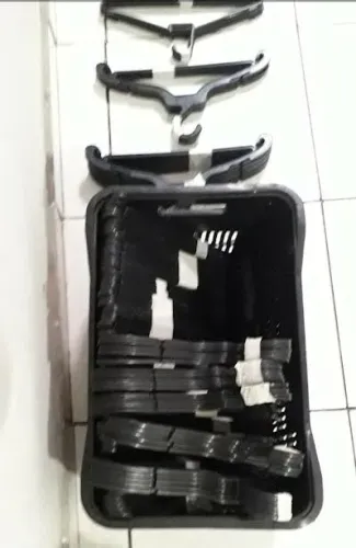 cabides de roupas - 100 cabides !!!