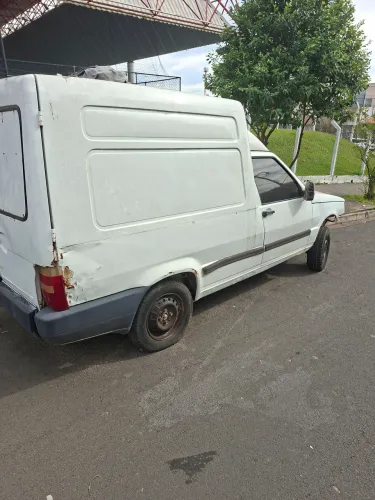 Vendo Fiorino 2004 retirada de peças