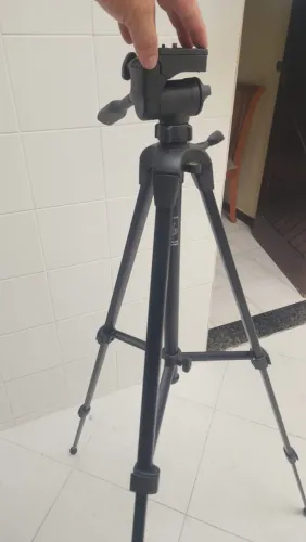 Venda do tripé profissional e suporte para partitura