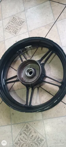 Roda traseira CB 300