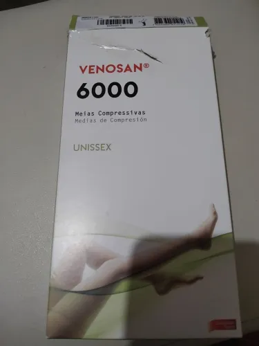 Meia de compressao.