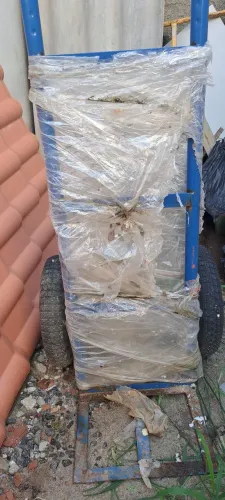 CARRINHO DE CARGA