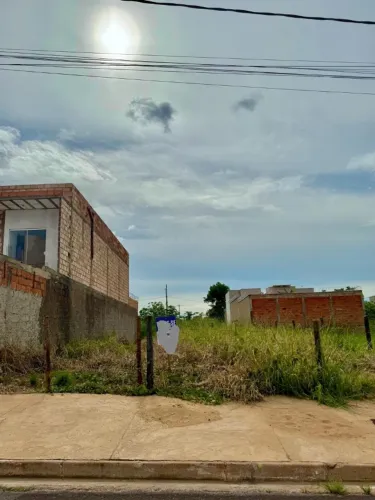 Atenção Terreno Excelente Portal do Vale I 260 metros