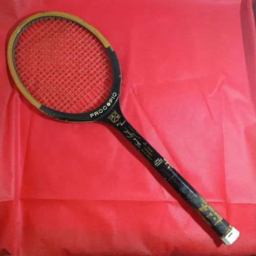 Antiga Raquete De Tenis Procopio Madeira Anos 70 Vintage