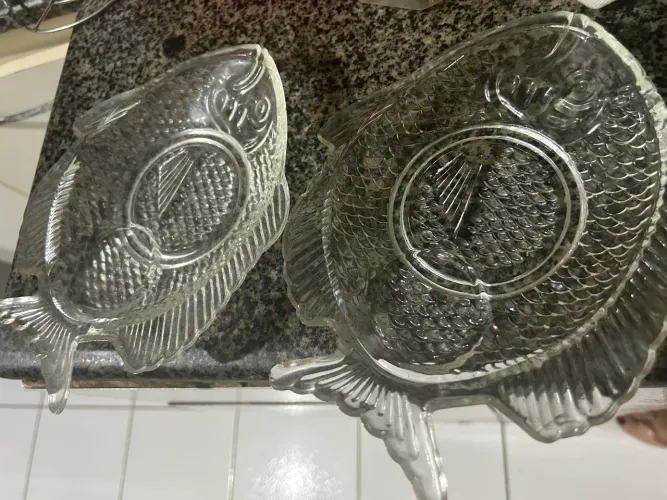 Petisqueira Peixe Vidro Antigo Usado Frutos Do Mar Água 