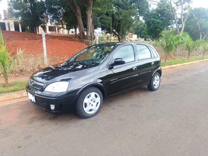 Chevrolet Corsa Hat. Premium 1.4 8V Econoflex 5P 2009