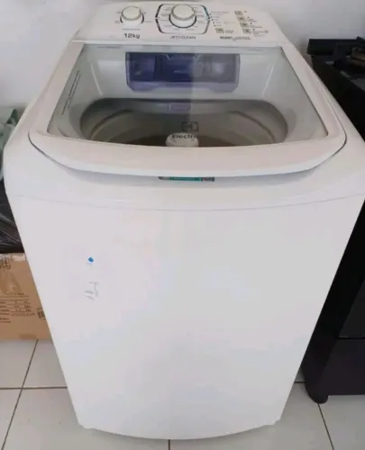 MÁQUINA DE LAVAR ELETROLUX 12KG 