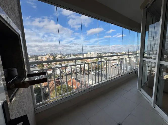 Apartamento em Cond. Clube