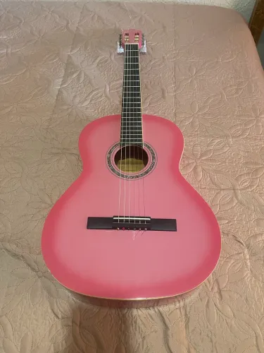 Violão Giannini rosa