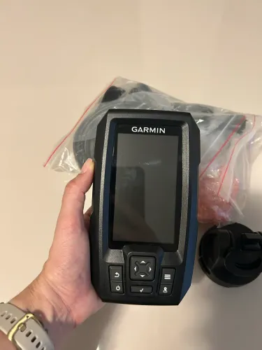 Sonar garmin striker vivid 4