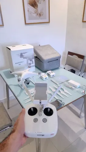 Vendo Drone Dji Phantom 4 Advanced.