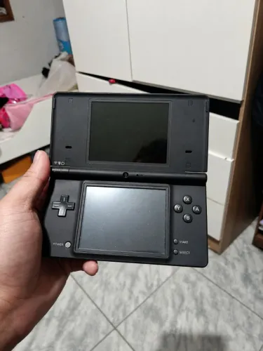 Nintendo DSI desbloqueado
