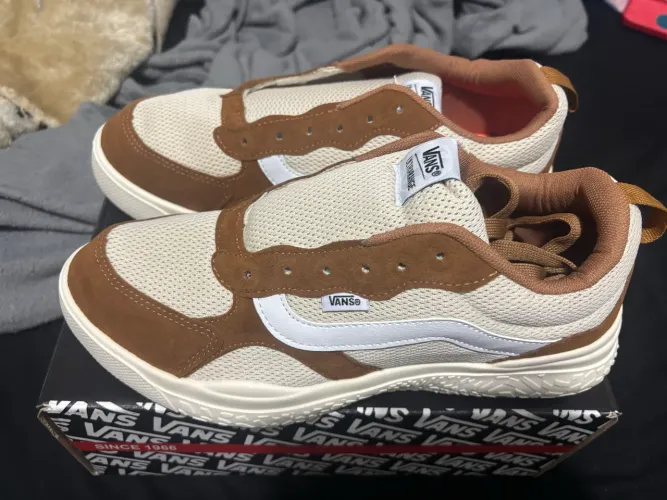 Tênis Vans Ultrarange