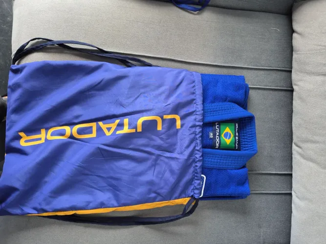 Kimono Gracie barra A0 azul modelo Lutador novo sem uso