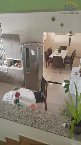 Sobrados para venda em Botucatu no bairro Residencial Santa Helena
