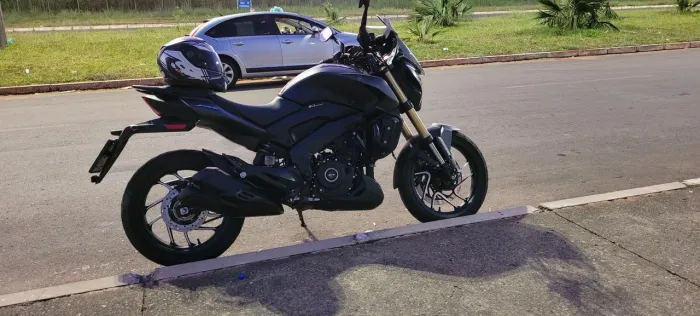 Bajaj D400 primeiro dono, perfeito estado. NÃO TROCO.