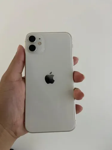 iPhone 11 branco 128gb