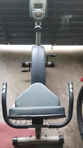 Bicicleta de musculação 