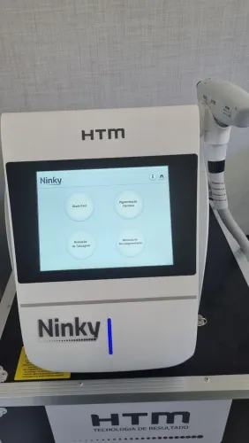 Ninky Laser Remoção De Tatuagens, Micropigmentações, Black peel, Clareamento de manchas.