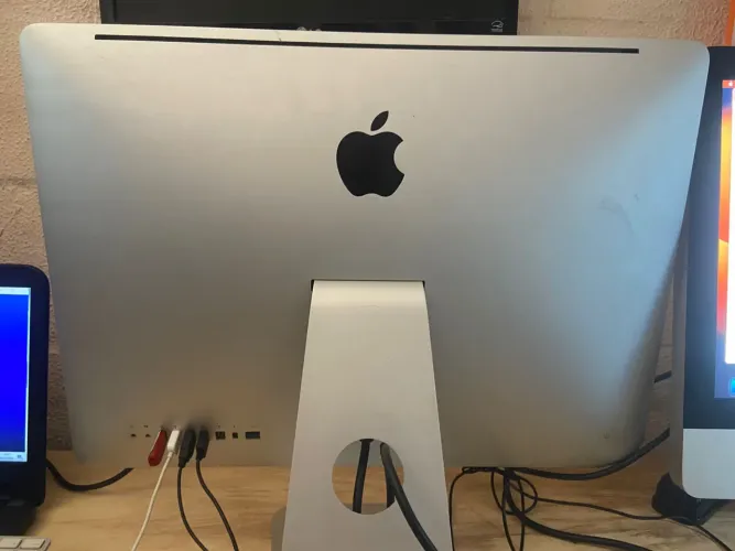 iMac 21.5 2011