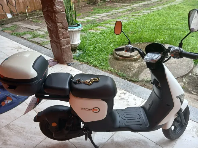Scooter eletrica