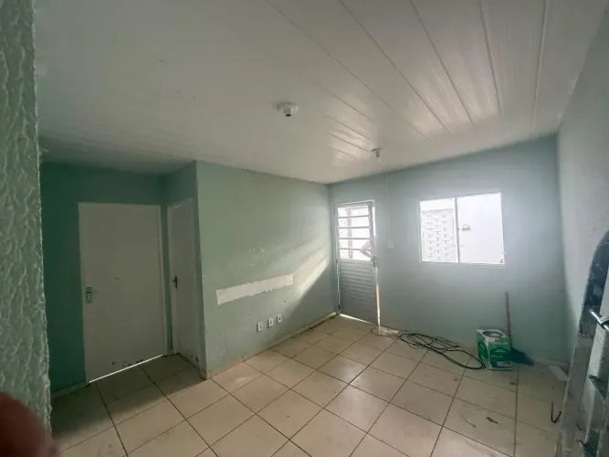 Imóvel para aluguel e venda possui 70 metros quadrados com 2 quartos