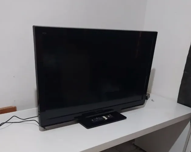 TV 47 polegadas
