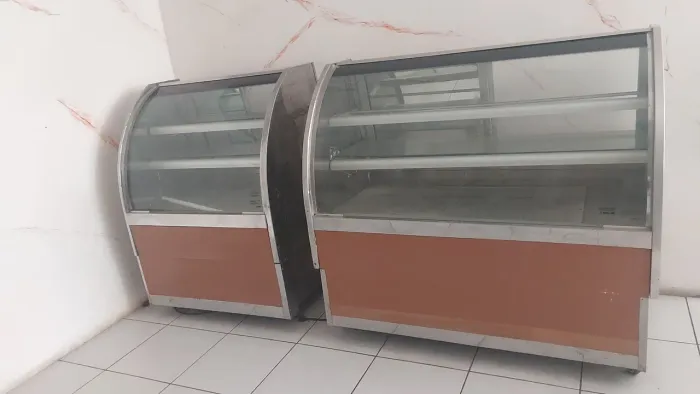 Vitrine Quente e Natural