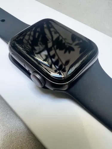 Apple Watch SE 1 Geração 40 mm LTE ( GPS + CELULAR )