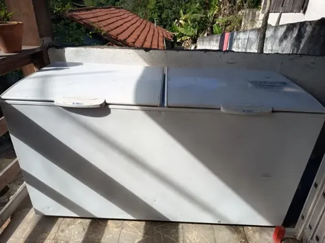 FREEZER GELOPAR À VENDA