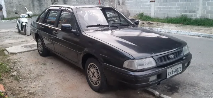 Ford Versailles GL 1.8i / 1.8 2P E 4P 1995