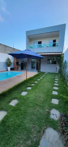 Casa de temporada *)