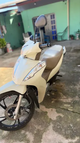 Moto biz 125