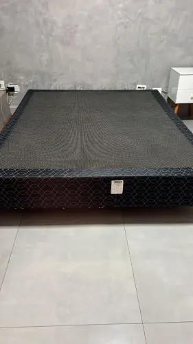 BOX para colchão Queen - Somente o BOX - Sem Colchão