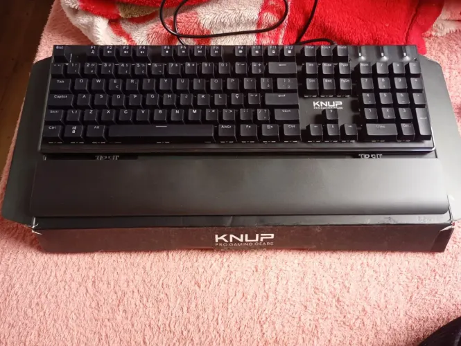 Teclado mecânico KNUP KP-TE121
