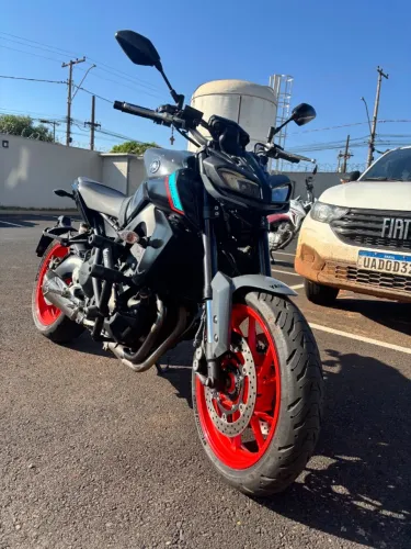 YAMAHA MT-09 2023 | 23.000 KM | ESCAPAMENTO POWER