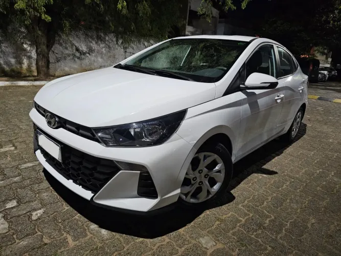 Hyundai HB20S Comfort 1.0 Flex 12V Mec. 2023