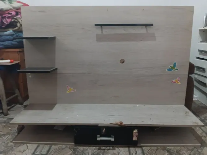 Hack para TV em ótimo estado
