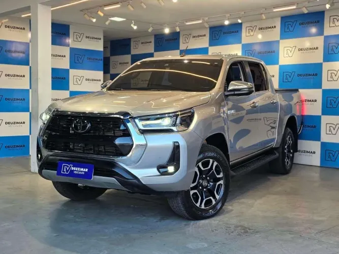 Toyota Hilux CD SRX 4X4 2.8 TDI 16V Diesel Aut. 2023