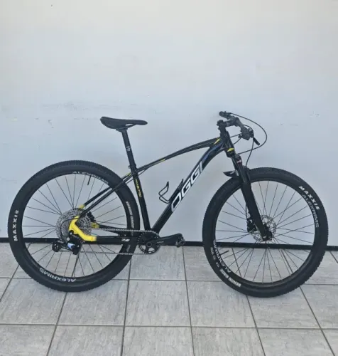 Oggi Big Wheel 7.2 2024 - 9 Meses de Uso - Deore 12v / Boost