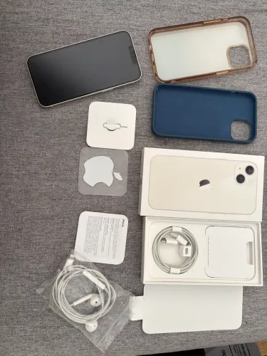 iPhone 13