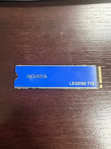 Vendo Nvme ADATA 512GB