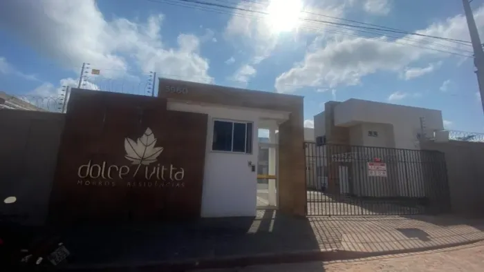 Casa em condominio para alugar disponivel GG