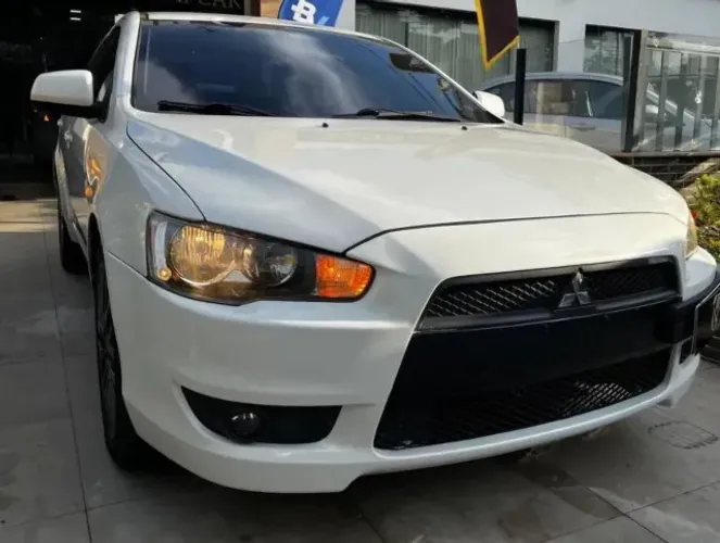 Mitsubishi Lancer HL 2.0 16V 160cv Aut. 2017