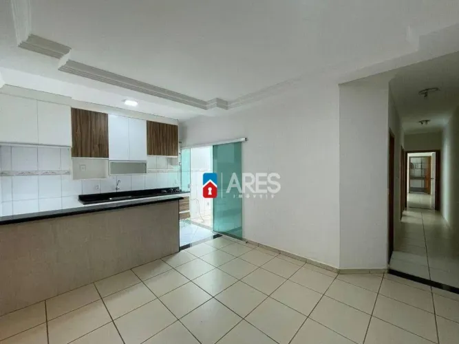 Casa com 3 dormitórios para alugar, 140 m² por R$ 3.584,00/mês - Vila Belvedere - American