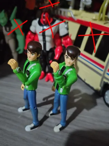 Boneco Ben 10 alien force e ultimate alien Bandai ler descrição 